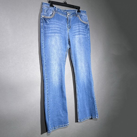 Faded‎ Glory Embroidered Back Pockets Jeans Size 14P - Picture 1 of 16